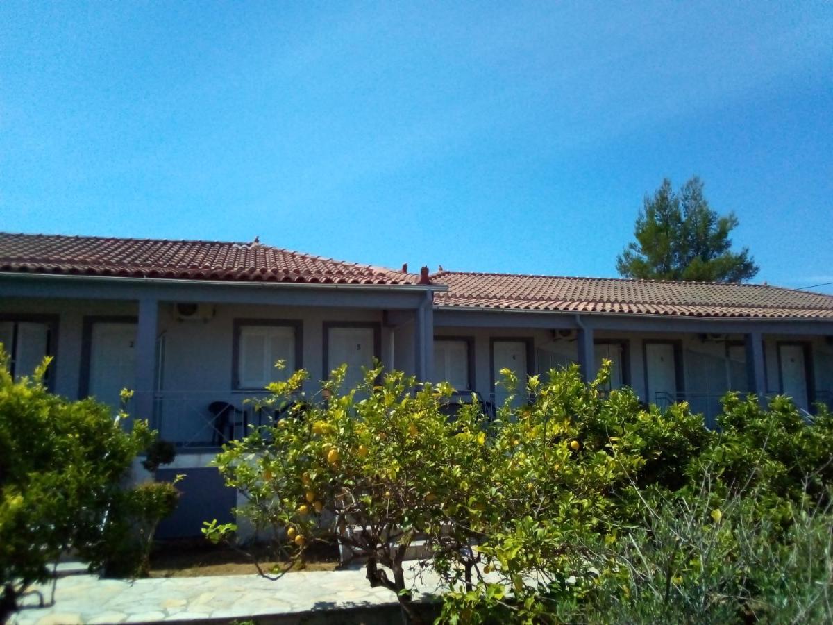 Panorama Rooms Kastro-Kyllini Exterior photo