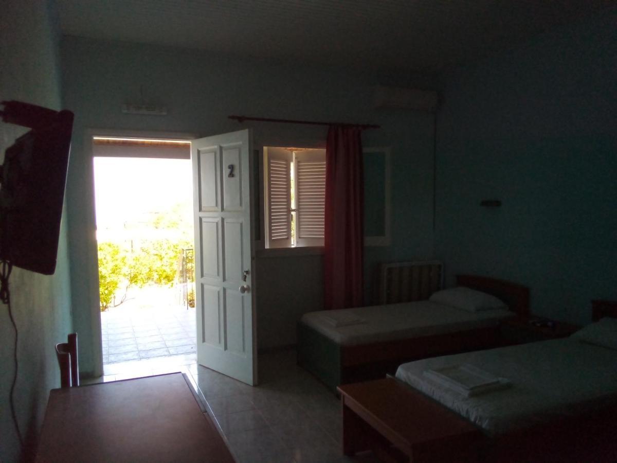 Panorama Rooms Kastro-Kyllini Exterior photo
