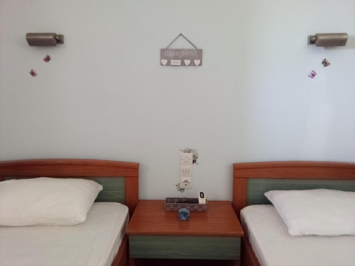 Panorama Rooms Kastro-Kyllini Exterior photo